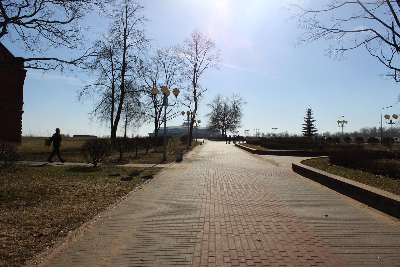 Gostinnyi Dom Bobruisk Bagian luar foto